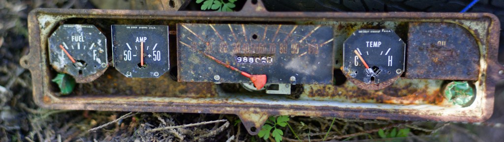 gauge-pano_fused-5760x1600